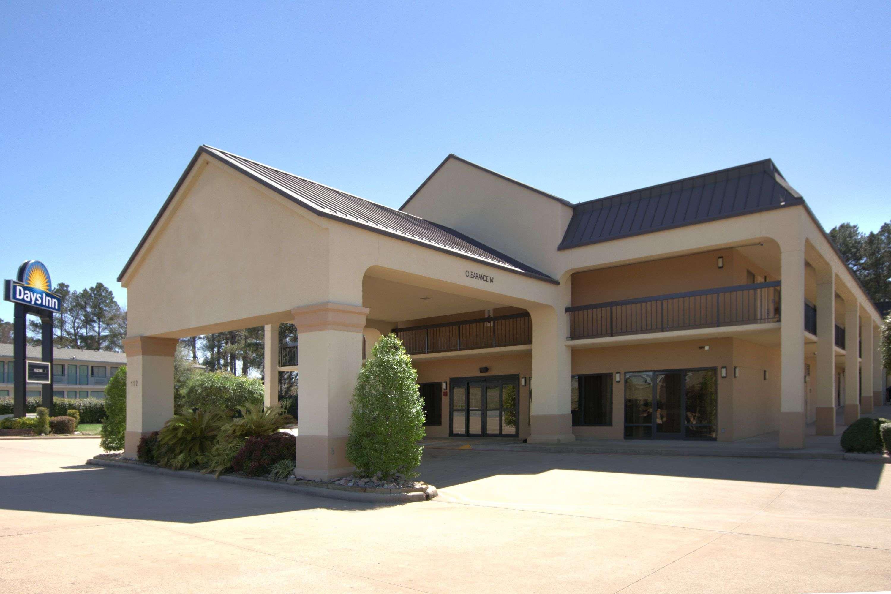 Days Inn By Wyndham Longview South Exterior photo